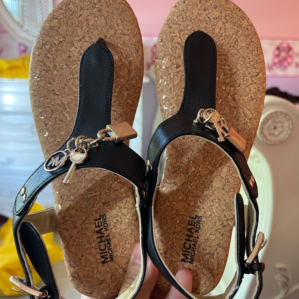 Brand new never worn Micheal Kors girl shoes size 3